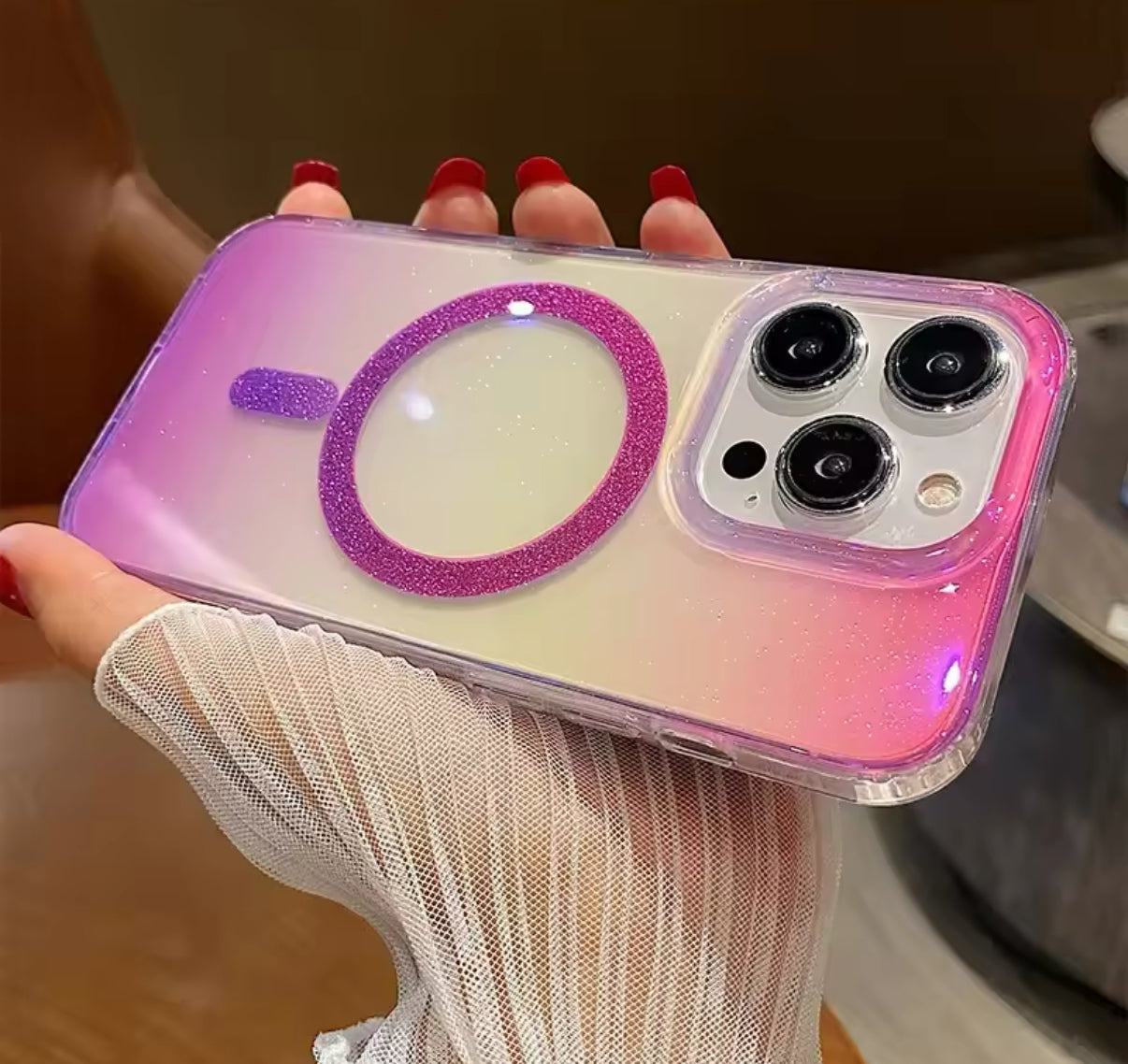 iPhone Iridescent MagSafe Cases