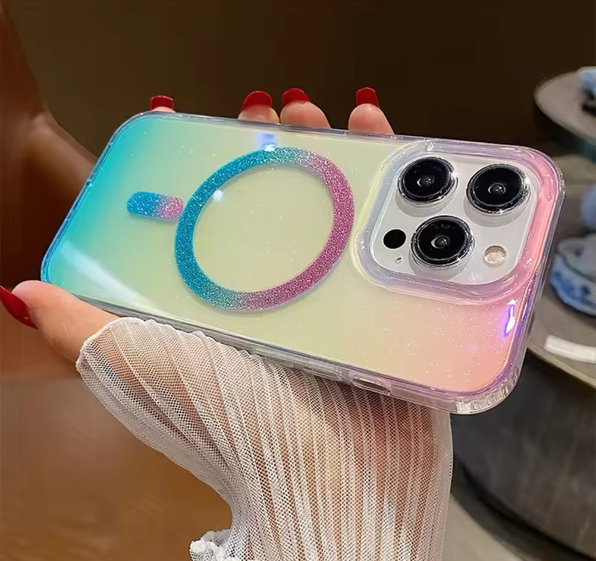 iPhone Iridescent MagSafe Cases