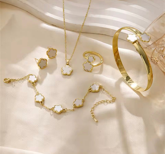 5pc Stainless Steel Clover Set