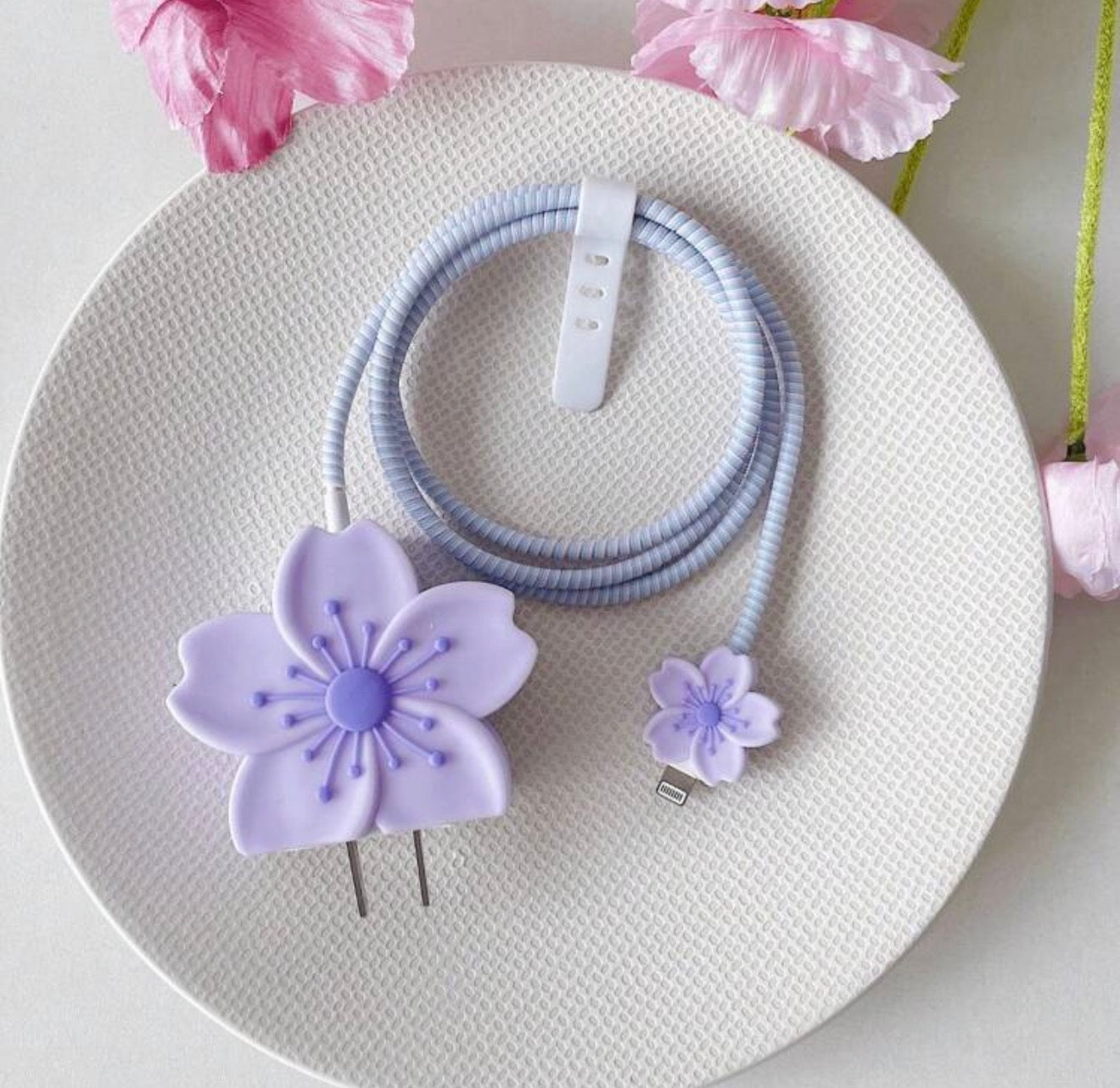 USB-C Charger & Cable Protector