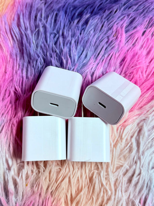 USB-C 20W Power Adapter