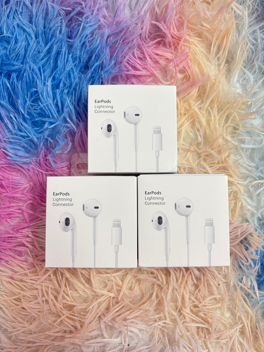 EarPods Lightning Connector (No Bluetooth required)